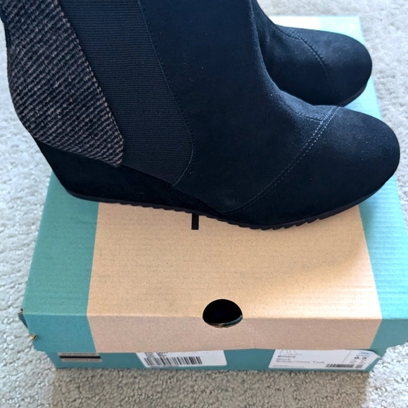 Toms Shoes - Women's boots